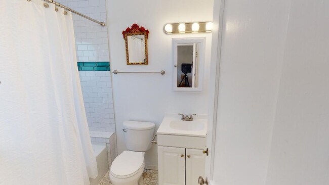 Building Photo - 2101 New York Ave SW