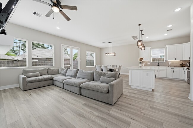 Building Photo - 4903 Curiosity Ct