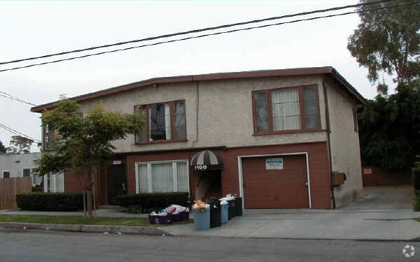 Building Photo - 1838 E Appleton St