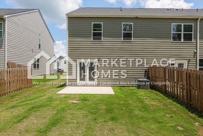 Building Photo - 3536 Firestone Dr