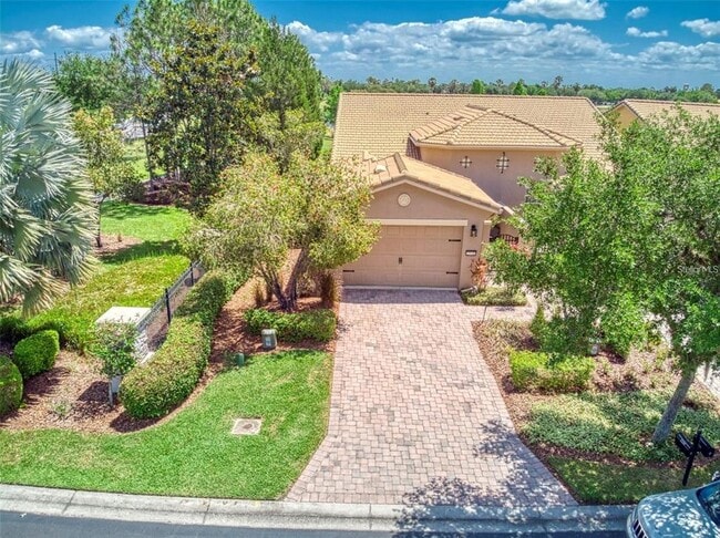 Building Photo - 2310 Palm Tree Dr