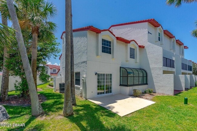 Building Photo - 200 Florida Shores Blvd