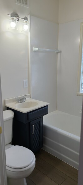 First Floor Bath - 3352 S Schauer Ave