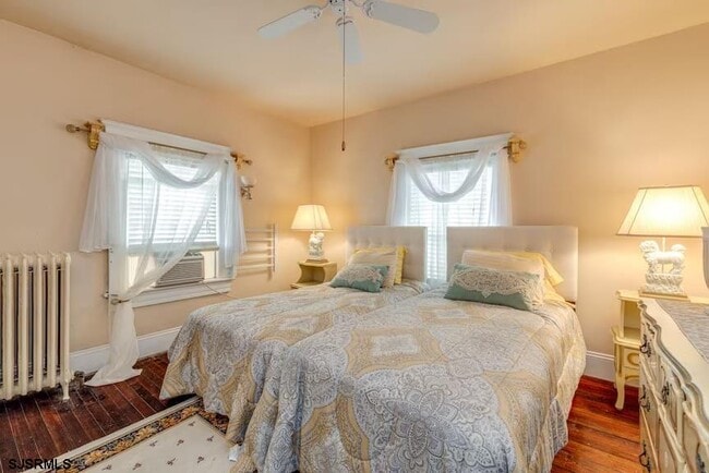 Building Photo - 24 S Vassar Square