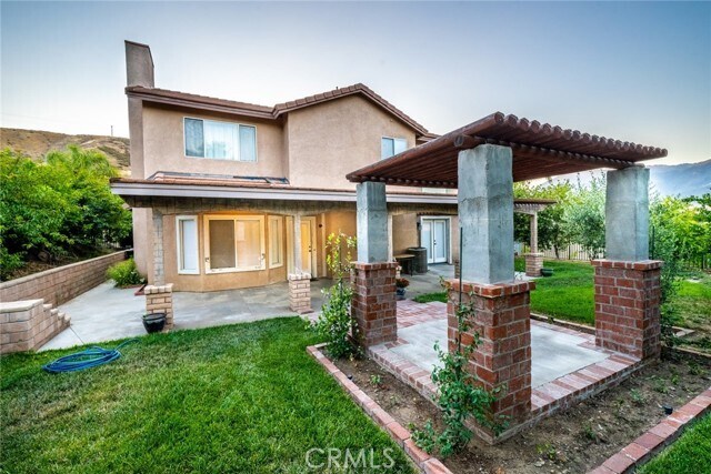 Building Photo - 3655 Shandin Dr