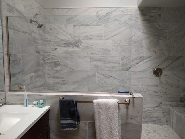 Building Photo - 10537 E Cedar Waxwing Dr