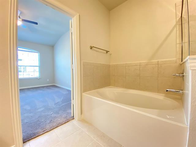 Building Photo - 3404 Solana Cir