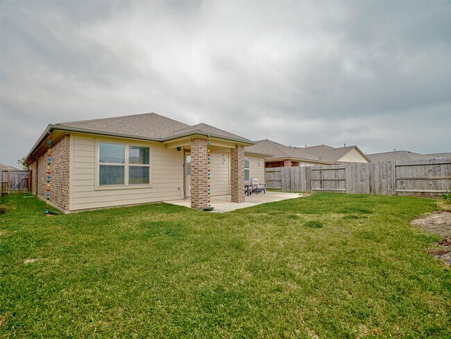 Building Photo - 12629 Pirate Bend Dr