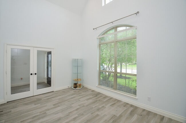 Building Photo - 3707 Brampton Island Dr