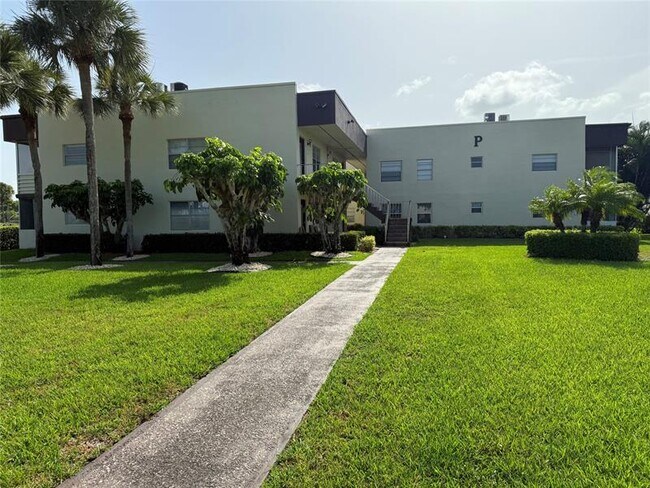 Building Photo - 768 Normandy Trail