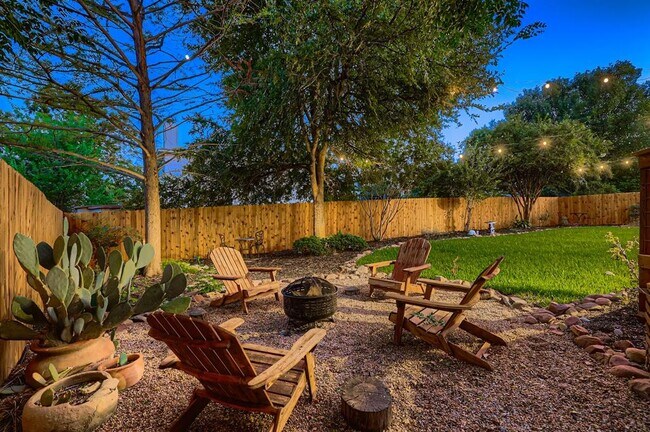 Building Photo - 312 Brentwood Dr