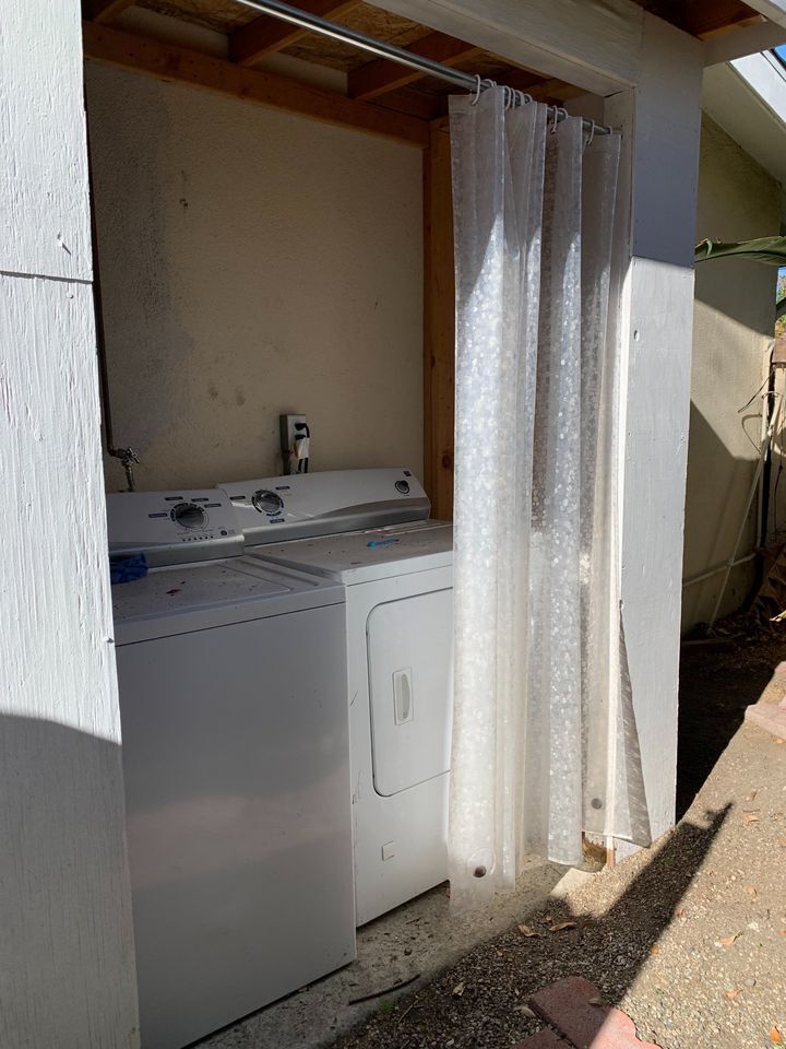 Building Photo - 22752 Cavalier St