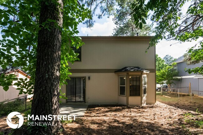 Building Photo - 979 Brandon Hill Way