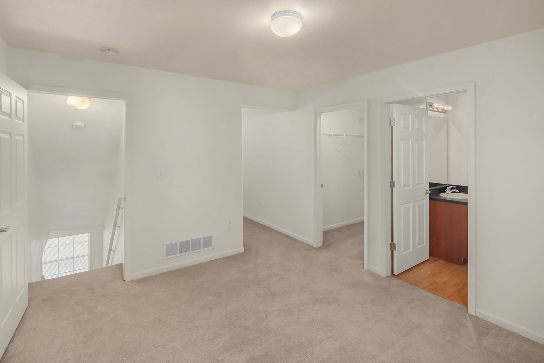 Mallard Pond Apartments & Condos 15301566 Blackbird Ln Howell MI