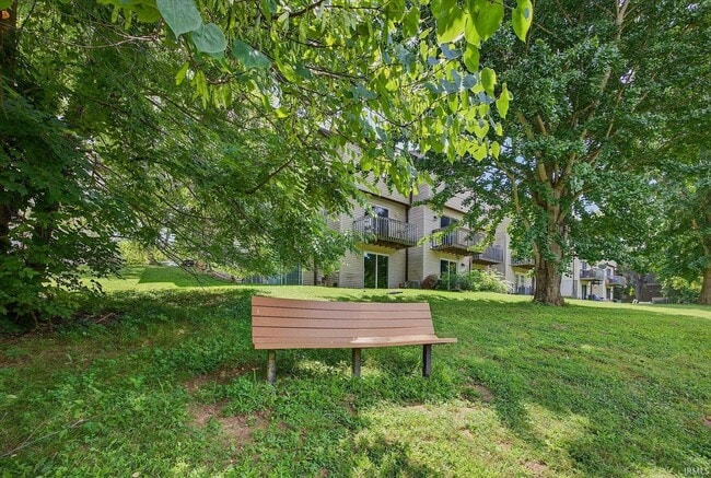 Building Photo - 2360 S Henderson St