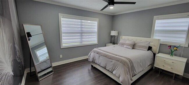 Building Photo - 1619 Linwood Dr