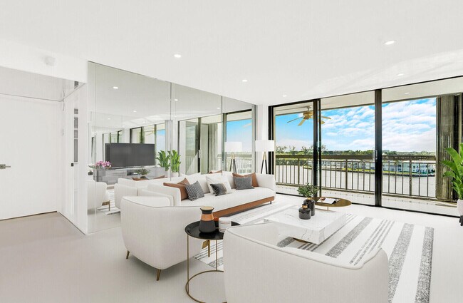 Building Photo - 2697 N Ocean Blvd