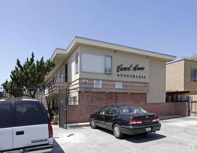 Primary Photo - Carol Anne Apartments
