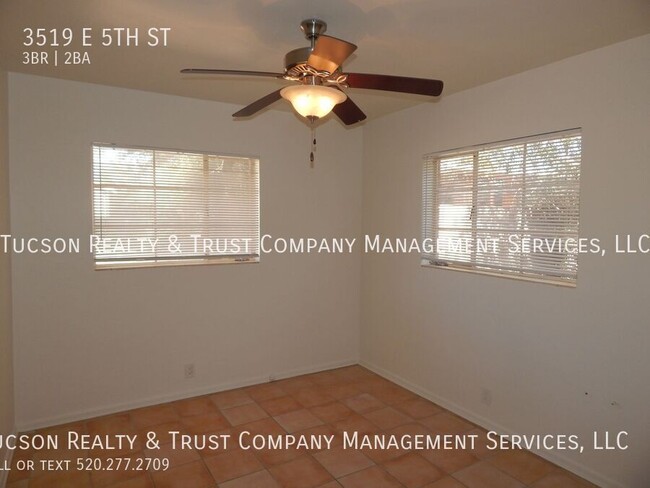 Building Photo - In the heart of Tucson, your new home awaits,