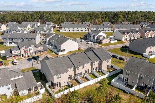 Building Photo - Welcome to Carolina Forest!