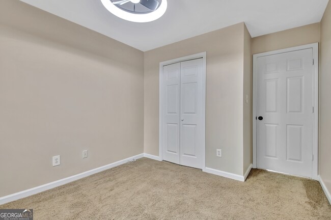 Building Photo - 318 Preston Chase Dr
