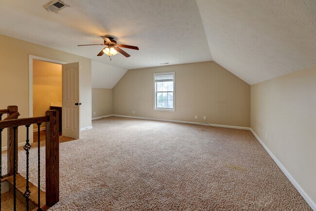 Building Photo - 2924 Brewster Drive