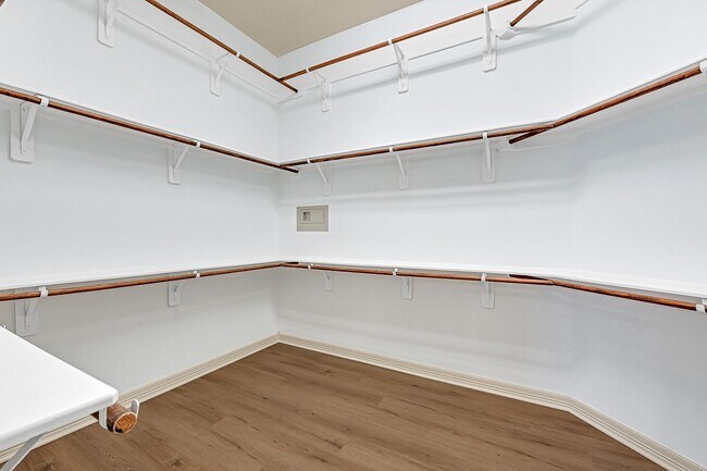 Building Photo - 2702 Ember Pass Ln
