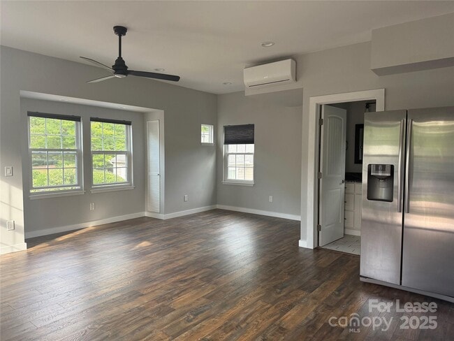 Building Photo - 607 Conestoga Dr
