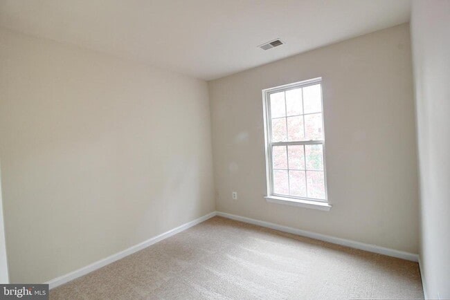 Building Photo - 1802 Wheyfield Dr