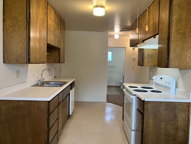 Building Photo - plumeria2509 - 7/50/0 - R