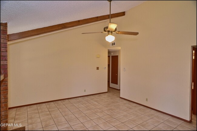 Building Photo - 11645 Gordon Cooper Ln
