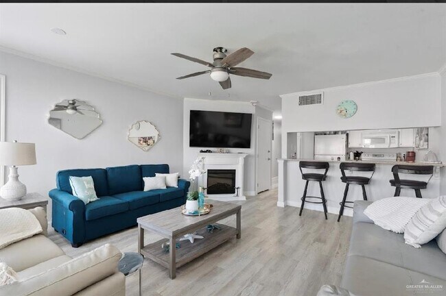 Building Photo - 16 Padre Blvd