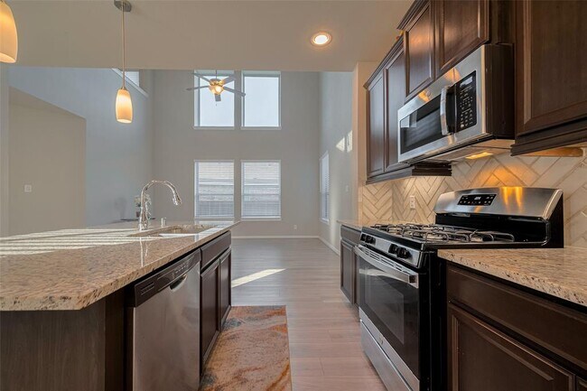 Building Photo - 7809 Axis Rdg Dr