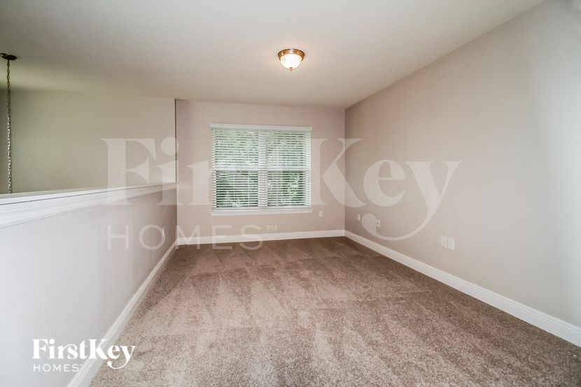 Building Photo - 24144 Plymouth Hollow Cir