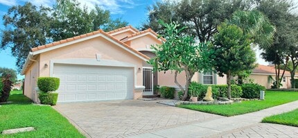 Building Photo - 7299 Lugano Dr