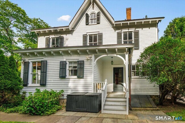 Building Photo - 332 Riversville Rd