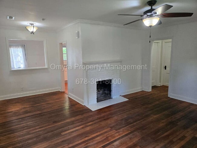 Building Photo - Cute 2 Bedroom in Decatur!