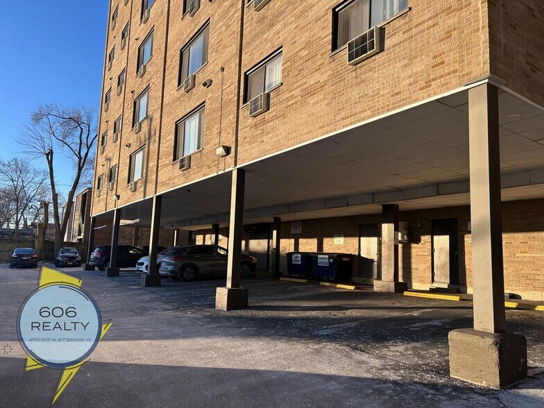 Building Photo - 110 N Kenilworth Ave