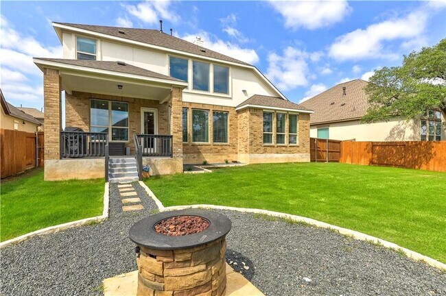 Building Photo - 1408 Saddlespur Ln