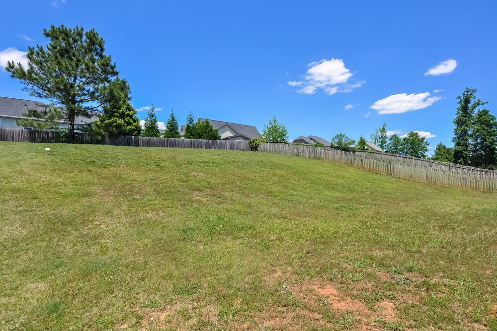 Building Photo - 353 Collinsworth Dr