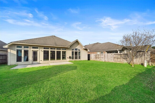 Building Photo - 2886 Woodland Glen Ln