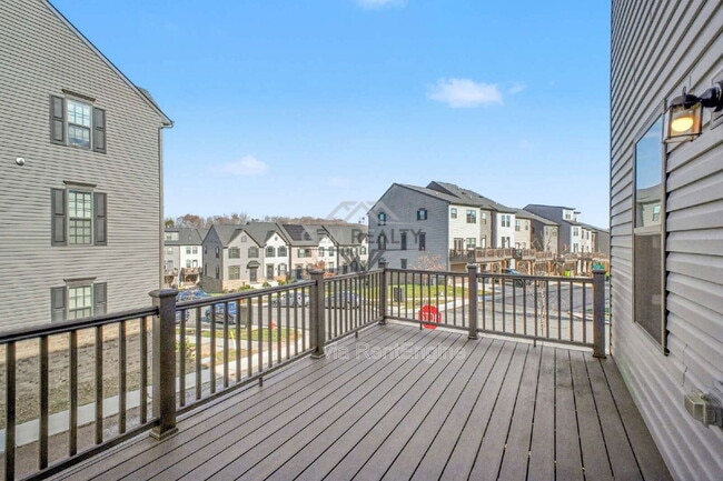 Building Photo - 1101 Rampart Dr