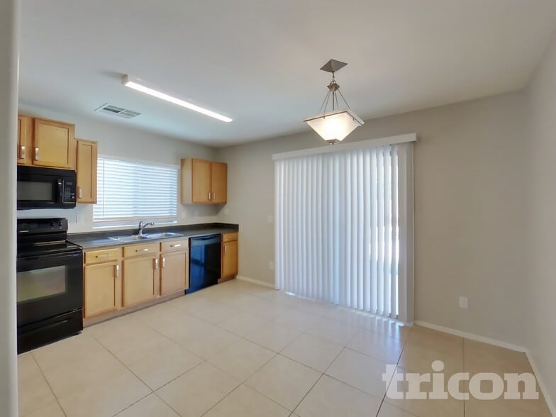 Building Photo - 3194 W Tanner Ranch Rd