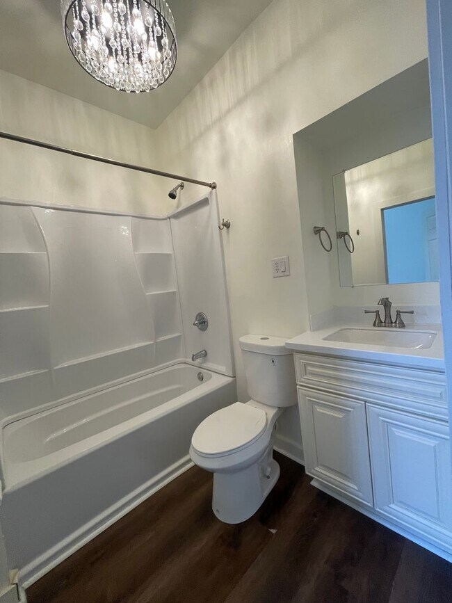 Building Photo - Charming home in Beautiful Brigham City!