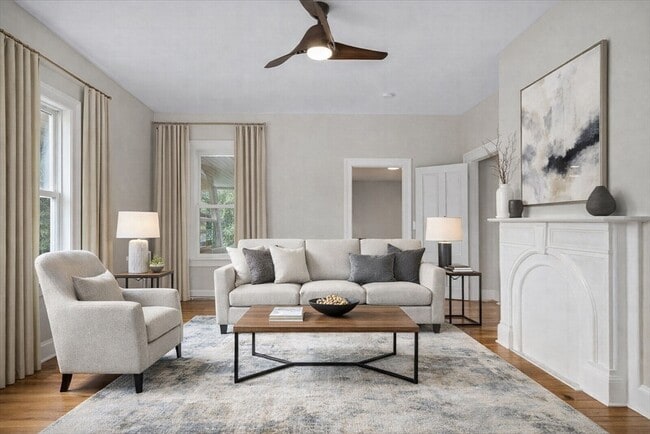 Building Photo - 35 Oak Ave