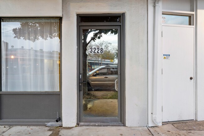 Building Photo - 3228 Broadway