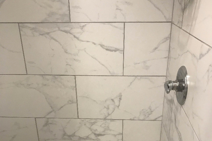 Marble Shower - 2329 W Grace St