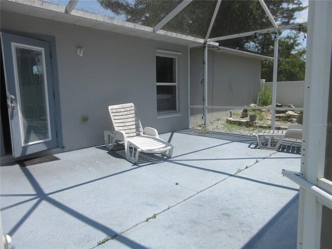 Building Photo - 202 Marion Oaks Trail