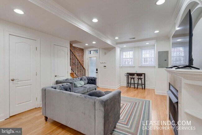 Building Photo - 21 Q St NW