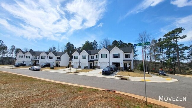 Building Photo - 155 Calluna Dr